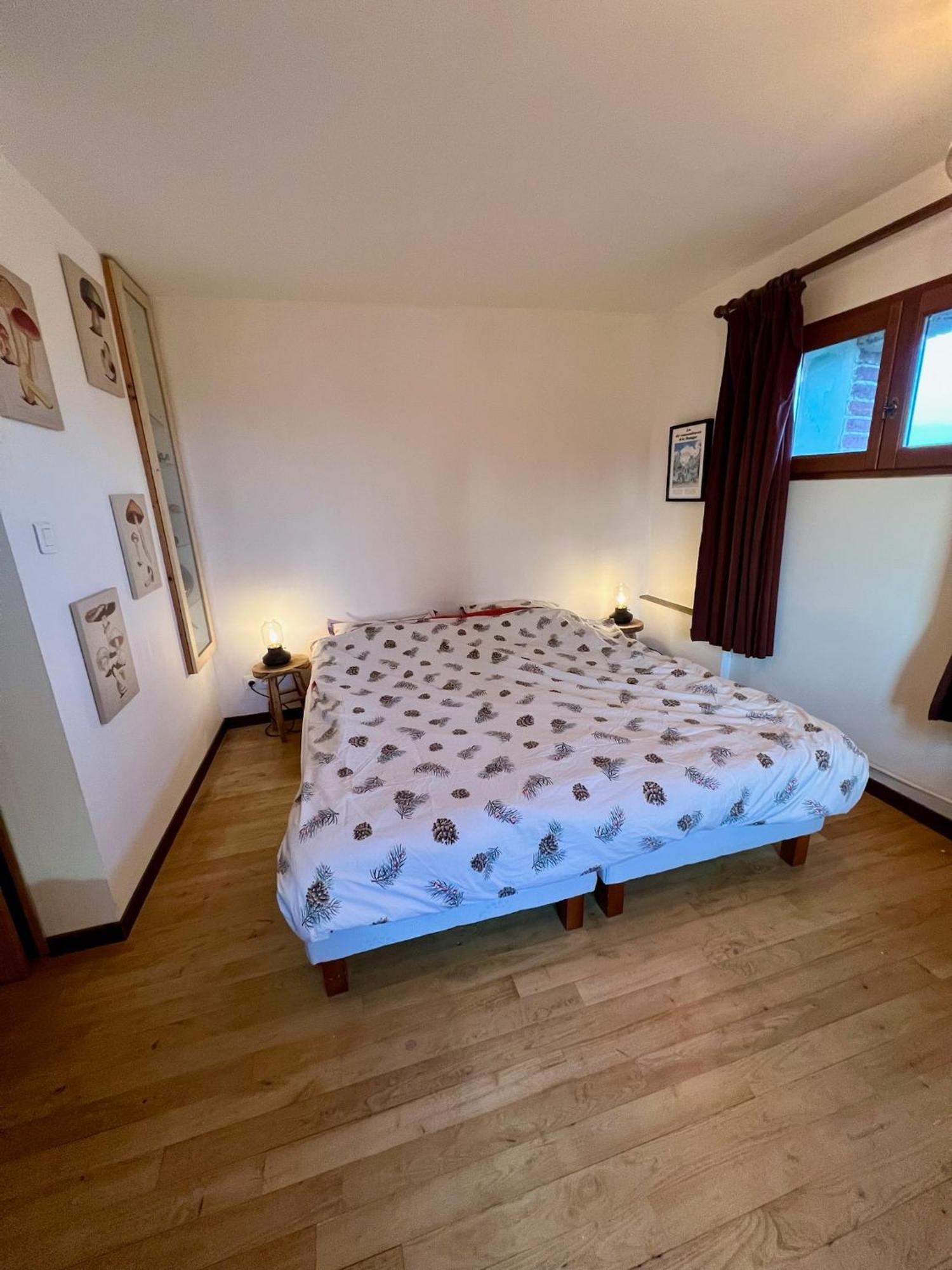 Les Garennes Hotel Saint-Uze Eksteriør billede