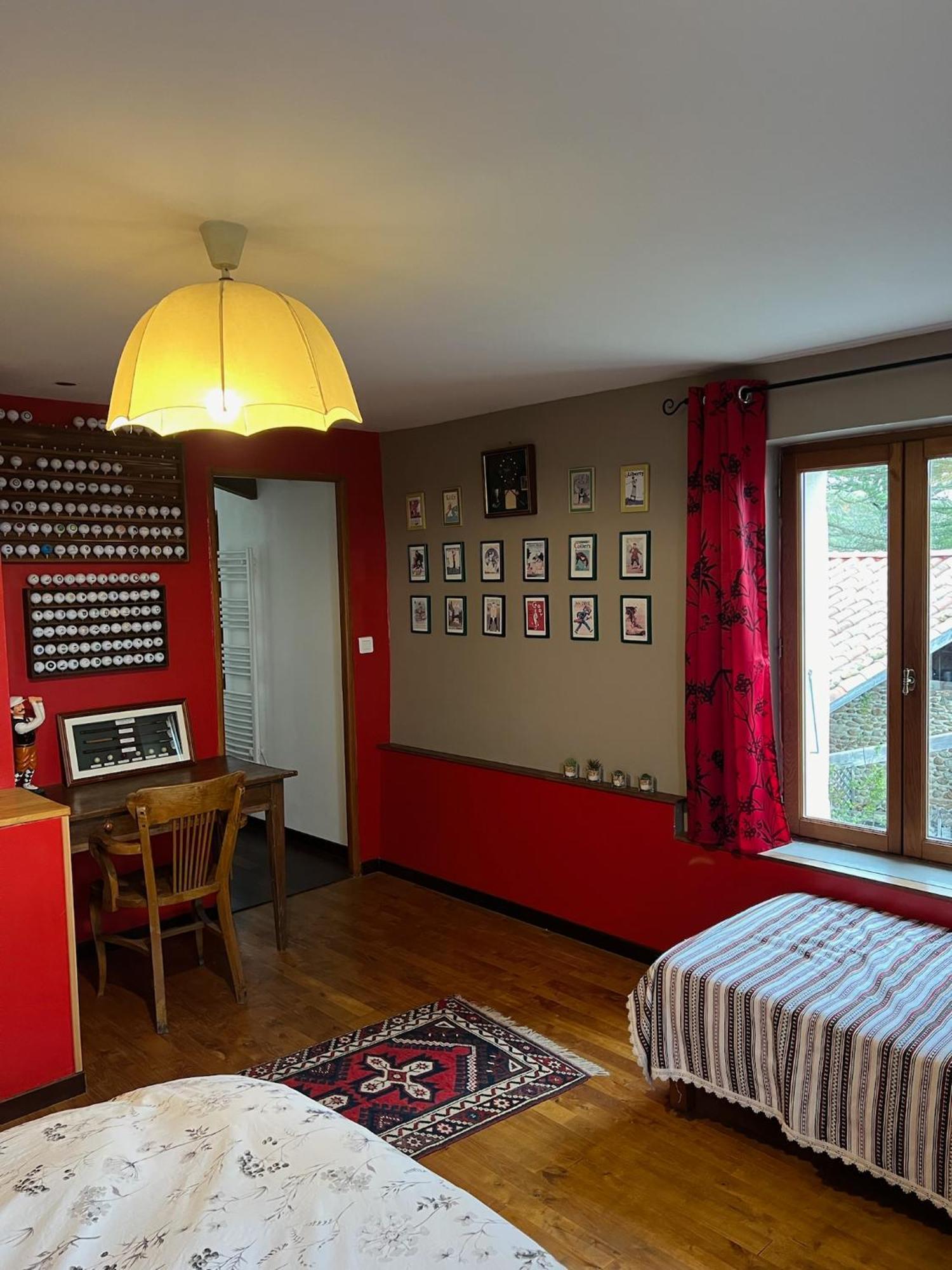 Les Garennes Hotel Saint-Uze Eksteriør billede